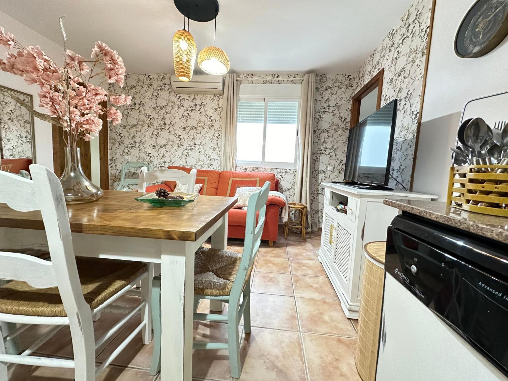 Luna 1 Solo Familias Y Parejas Apartamento